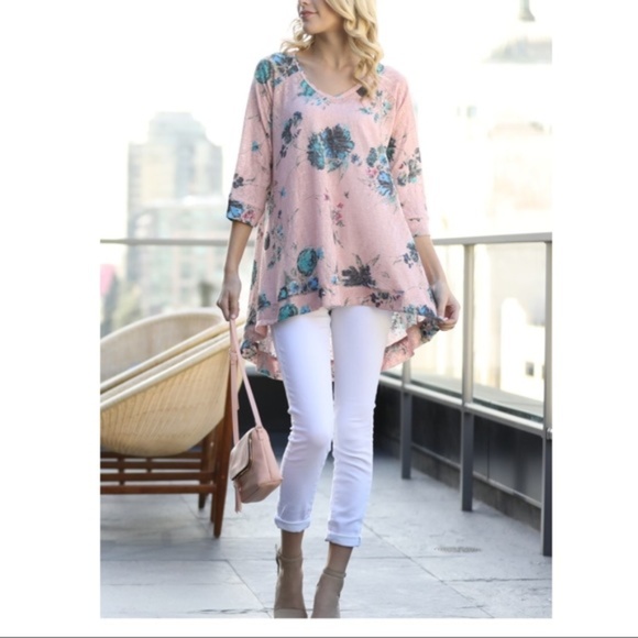Wonderland by Orange Tops - {Wonderland by Orange}Sz Small Left! Floral Tunic
